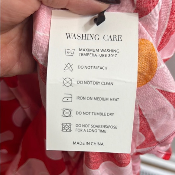 Red and Orange Sleeveless Maxi Sundress with Square Neck - Picture 4 of 9